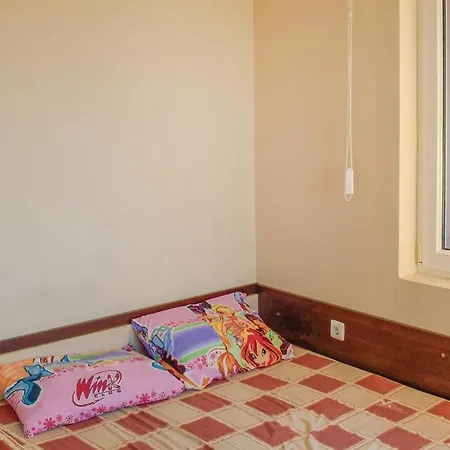 Five-bedroom Holiday In 度假居